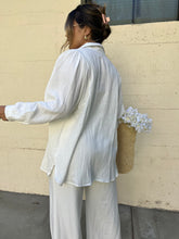 Load image into Gallery viewer, Beach Town Gauze Button Down - Off White
