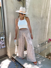 Load image into Gallery viewer, Hilton Wide Leg Pants

