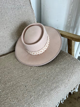 Load image into Gallery viewer, Ella Wool Felt Hat
